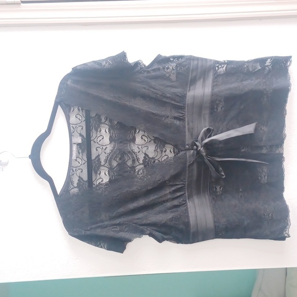 Apt 9 Black Sheer Lace Top XL